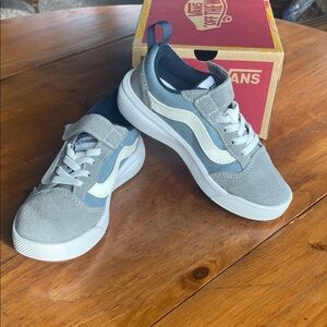 Vans Suede Gray and White Blue Sneakers Brand New Never Worn